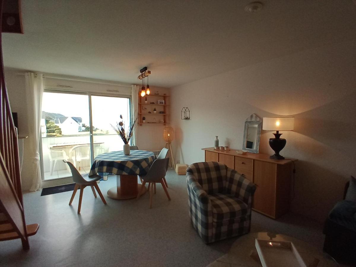 Appartement DUPLEX les pieds dans l' eau à Jullouville Extérieur photo
